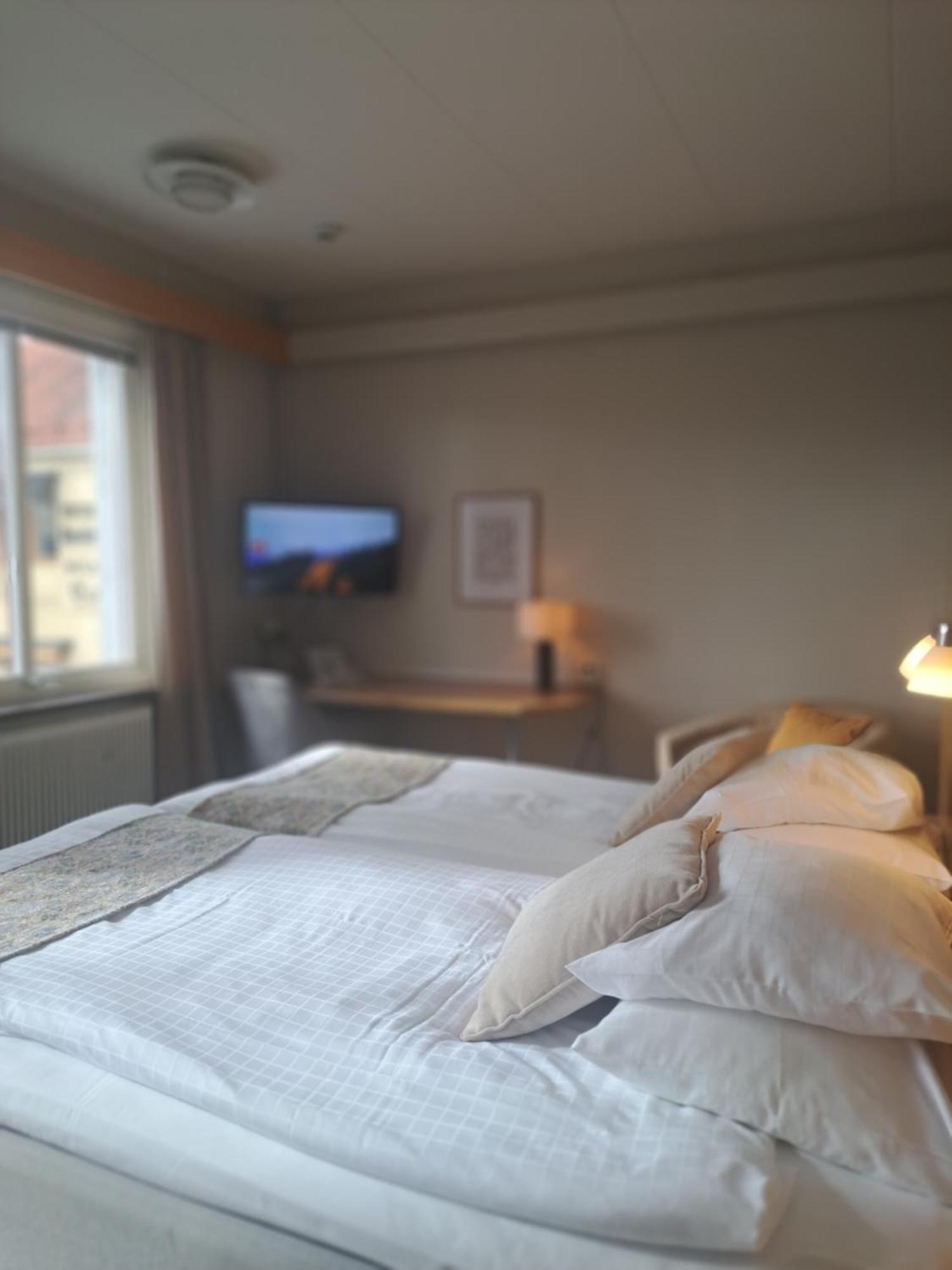 Hotell Radhuset Lidköping Zewnętrze zdjęcie